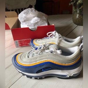 Air max 97 GS size 4Y